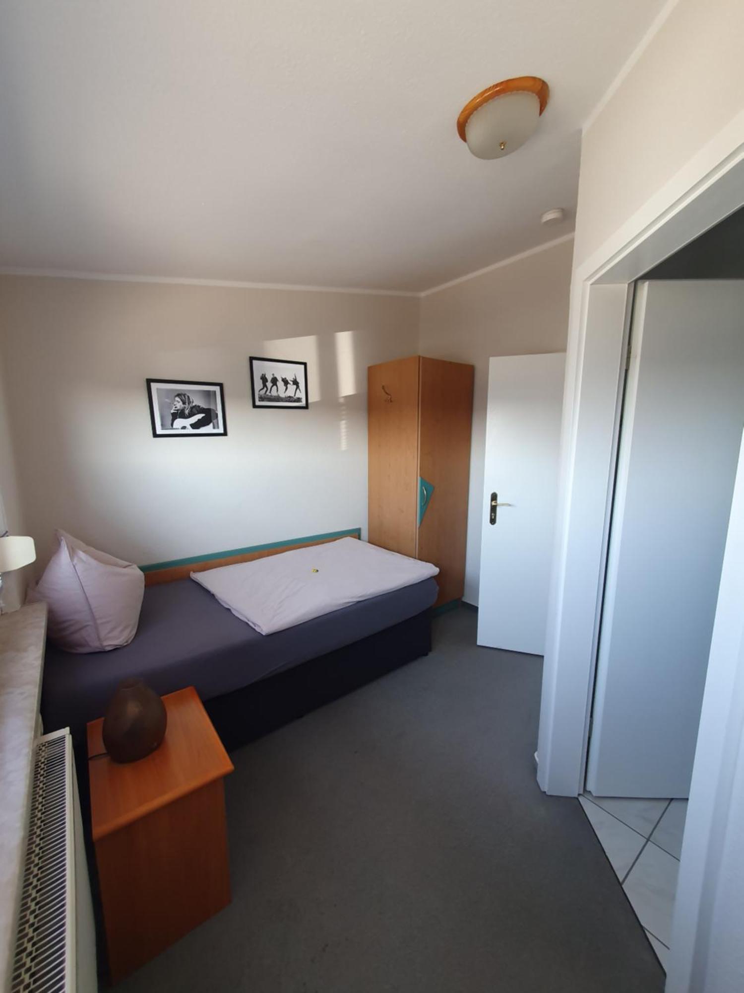 Neumuehler Hof- Ferienwohnung "Thomas" 3 Zimmer,3 Baeder Mit Dusche, Kostenfreie Parkplaetze Vor Dem Haus Schwerin  Bagian luar foto