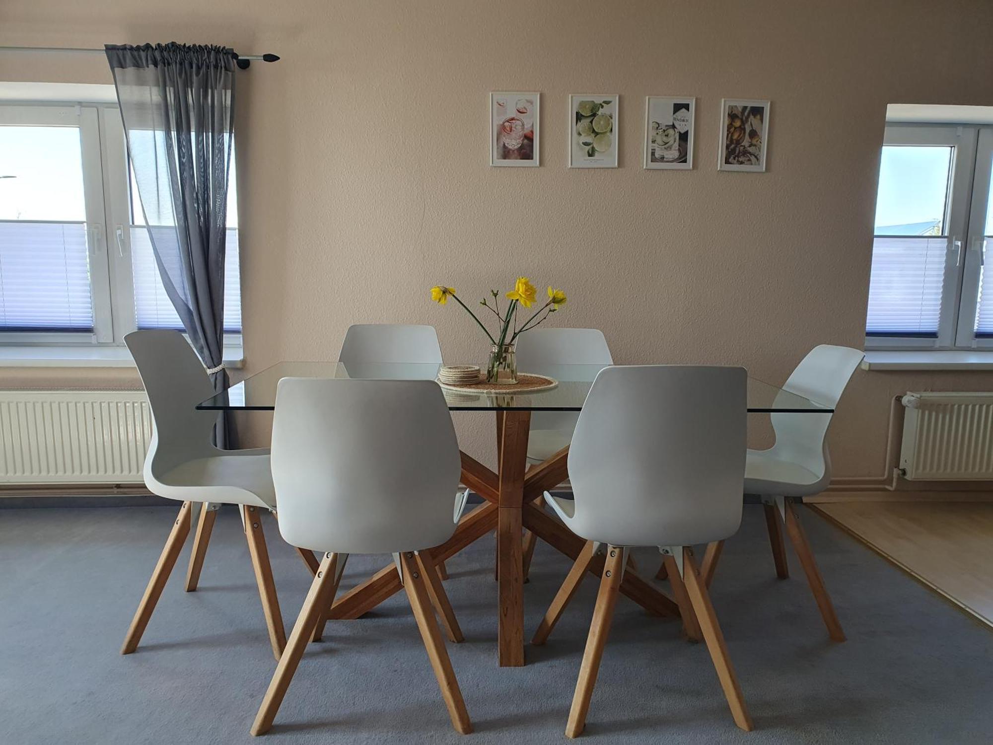 Neumuehler Hof- Ferienwohnung "Thomas" 3 Zimmer,3 Baeder Mit Dusche, Kostenfreie Parkplaetze Vor Dem Haus Schwerin  Bagian luar foto